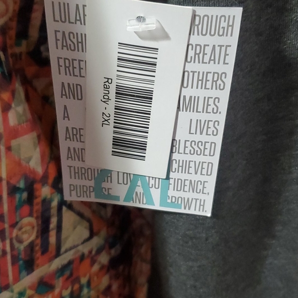NWT LuLaRoe Randy Baseball T Shirt - Picture 3 of 5